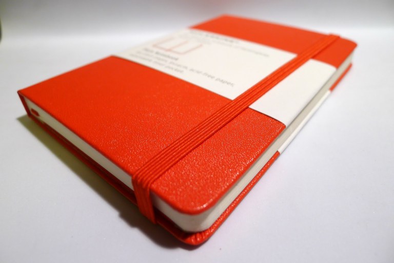 redmoleskin